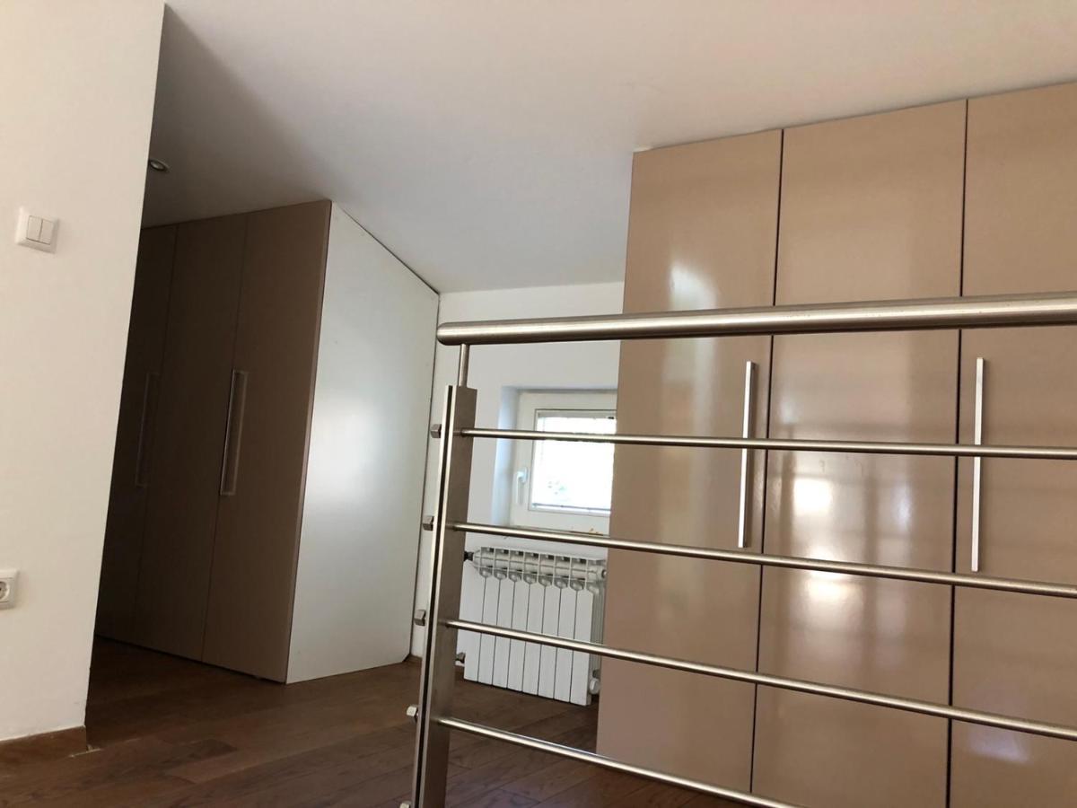 Vila Danin With Free Garage,Stari Grad ซาราเยโว ภายนอก รูปภาพ